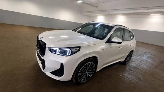 BMW iX1 ELÉTRICO XDRIVE30 M SPORT BMW iX1 ELÉTRICO XDRIVE30 M SPORT